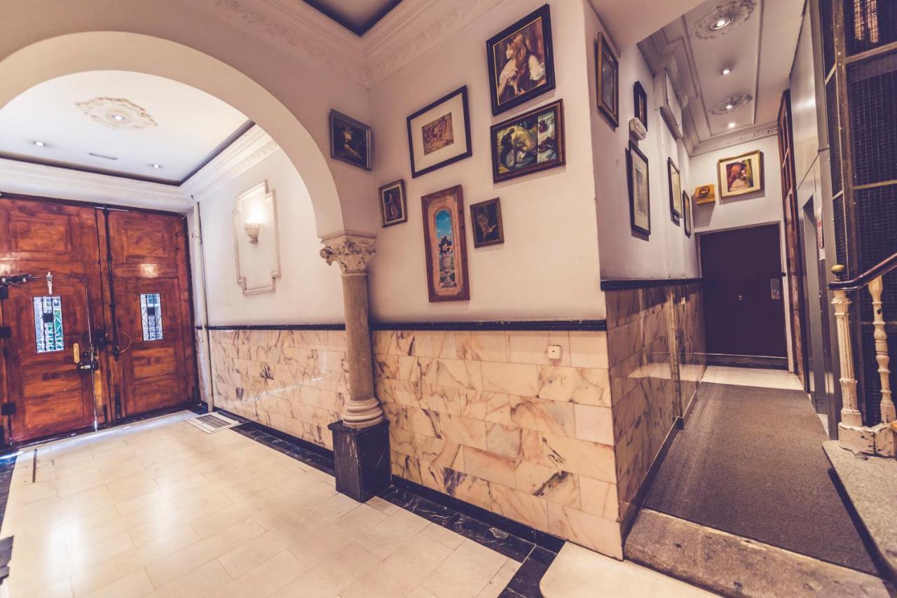 Hostal Marlasca Madrid Exterior photo