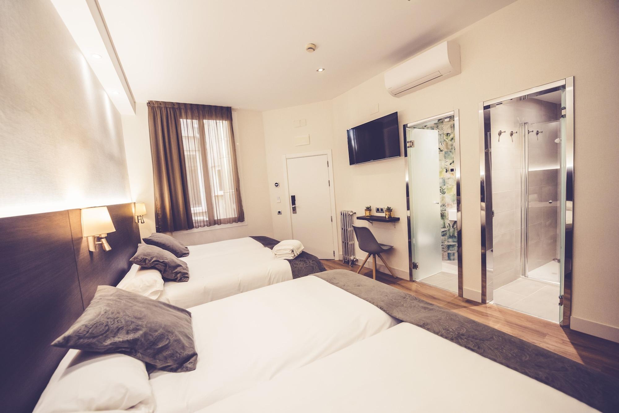 Hostal Marlasca Madrid Exterior photo