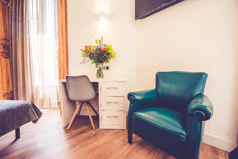 Hostal Marlasca Madrid Exterior photo